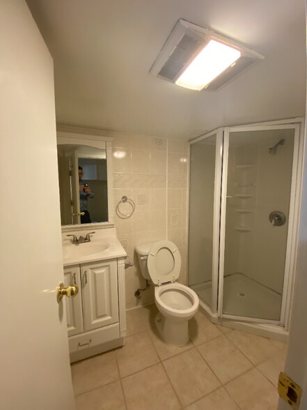 Building Photo - 25 Sturbridge Ln