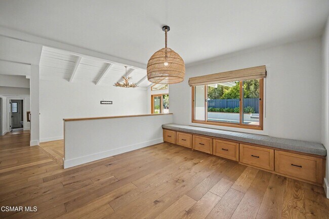 Building Photo - 1292 Brookview Ave