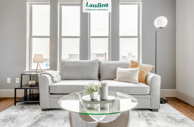 Building Photo - 10300 Katy Fwy