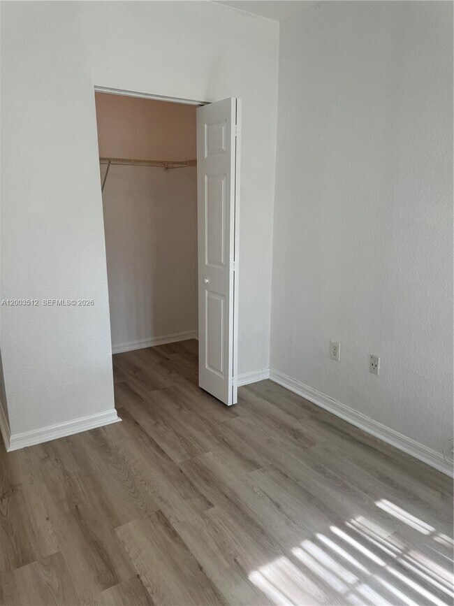 Building Photo - 1109 Belmont Ln