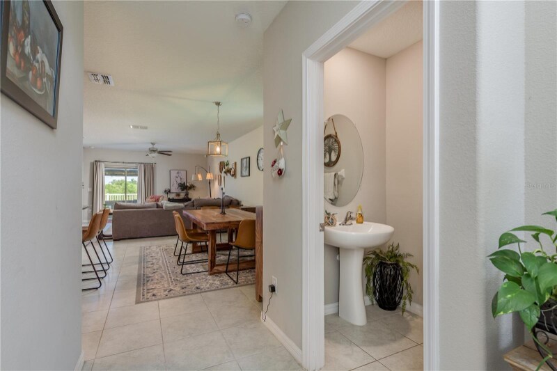 Building Photo - 13699 Sea Bridge Dr