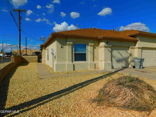 Building Photo - 11951 Diana Candia Ln