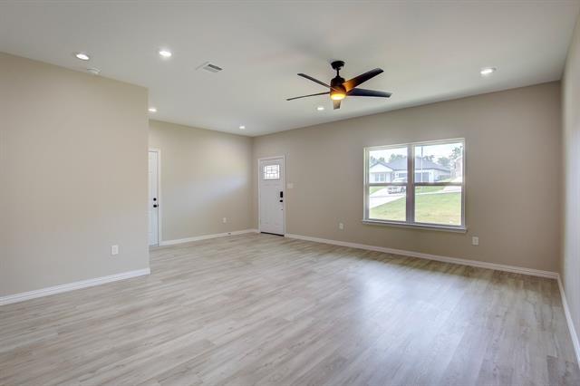 Building Photo - 5116 Bonnell Ave