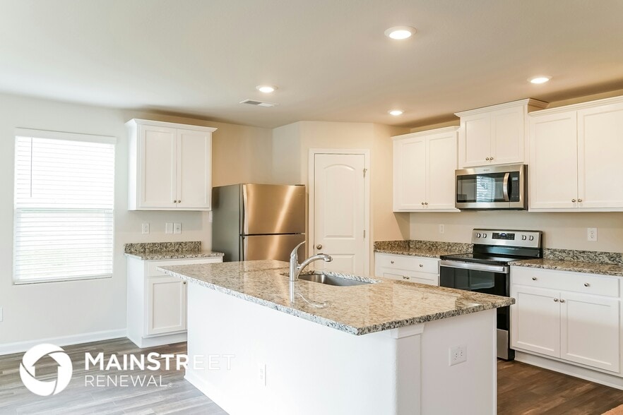 Building Photo - 724 Cider Ml Wy