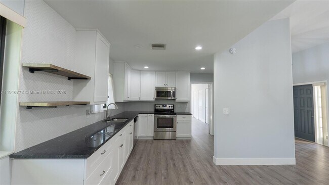 Building Photo - 3115 NW 12th St