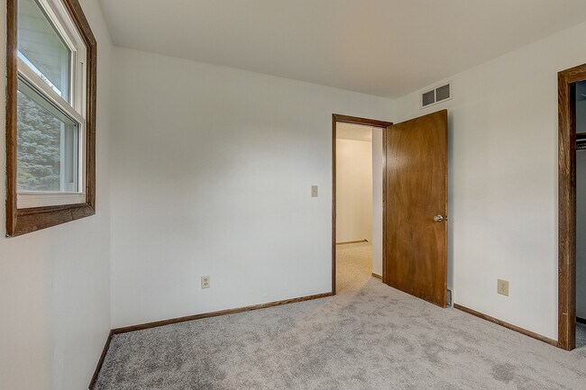 Bedroom 1 6827 - 6825 S Juniper Dr