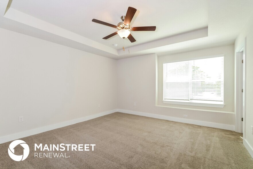 Building Photo - 317 Pine St