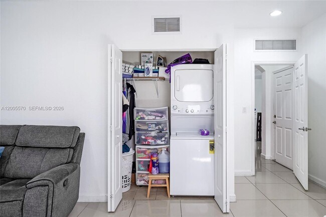 Building Photo - 15294 SW 173rd St