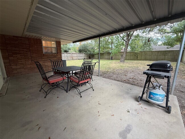 Building Photo - 4045 Osby Dr
