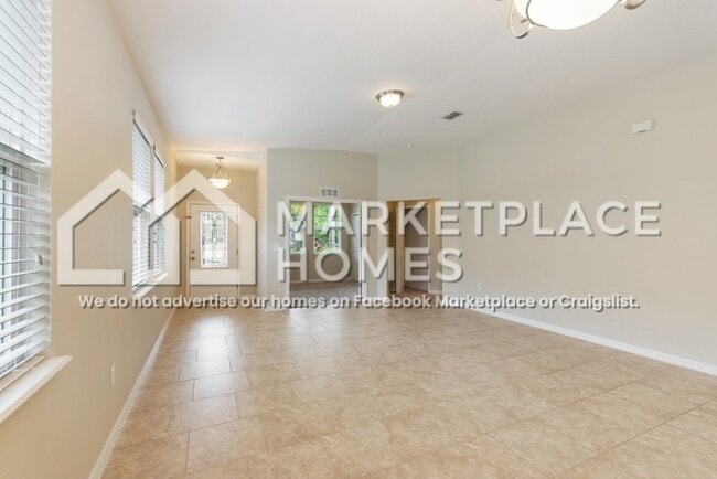 Building Photo - 3326 Rosa Ave