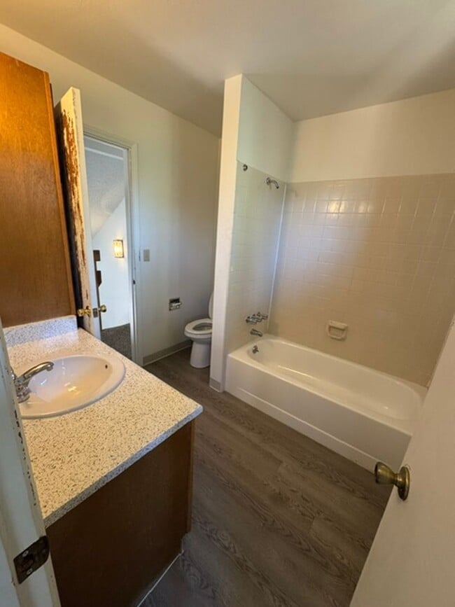 Building Photo - 5038 Rainbow Harbour Cir