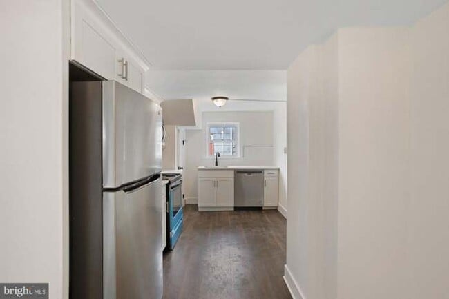 Building Photo - 3 Bedroom Feyetteville PA