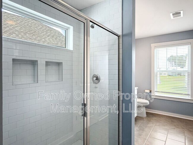 Building Photo - 187 Surfbird Rd