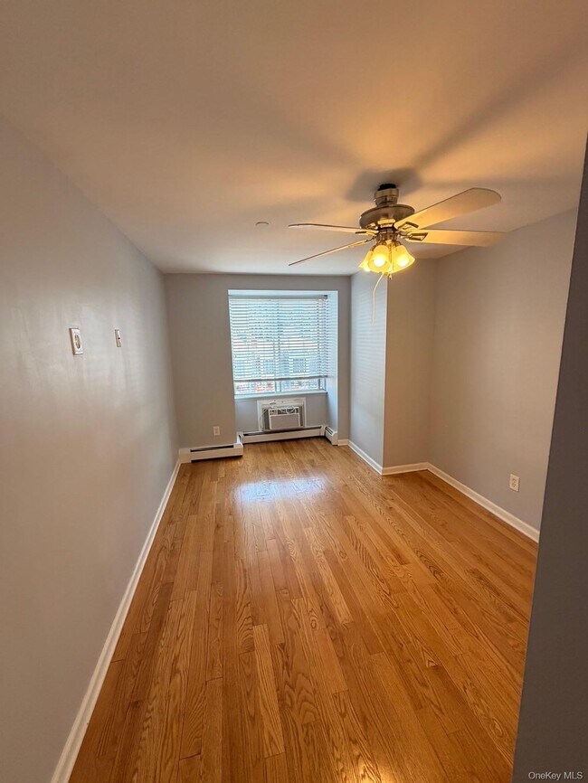 Building Photo - 55 N Broadway