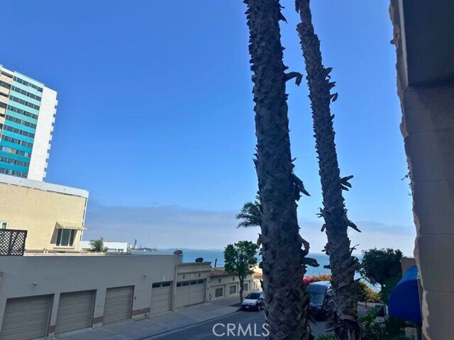 Building Photo - 1750 E Ocean Blvd