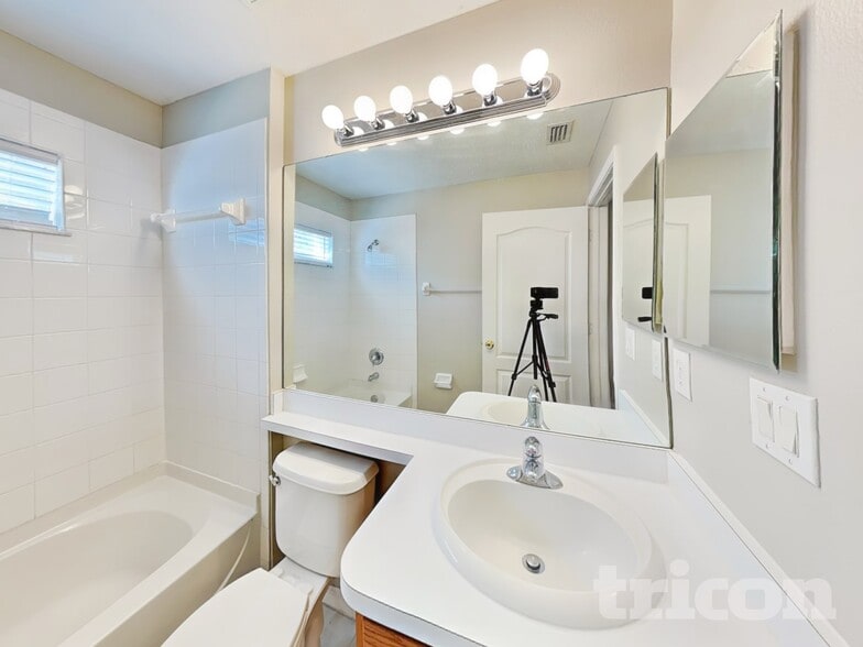 Building Photo - 2709 Pankaw Ln