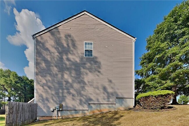 Building Photo - 603 Stonecrest Dr