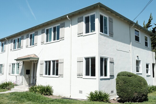 Building Photo - 1212 Neilson St