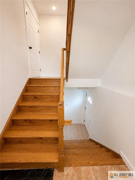 Building Photo - 217 Van Buren St