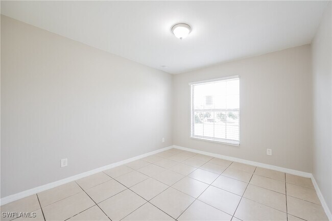 Building Photo - 2803 64th St W