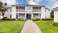 Building Photo - 2790 S Knightsbridge Cir