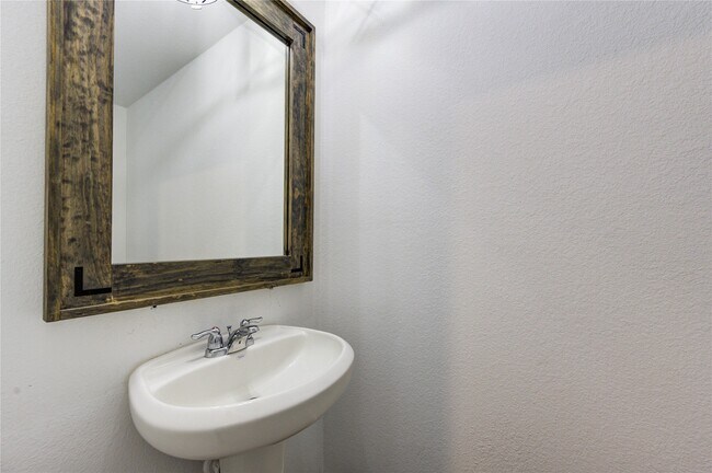 Building Photo - 18634 Scopello Dr