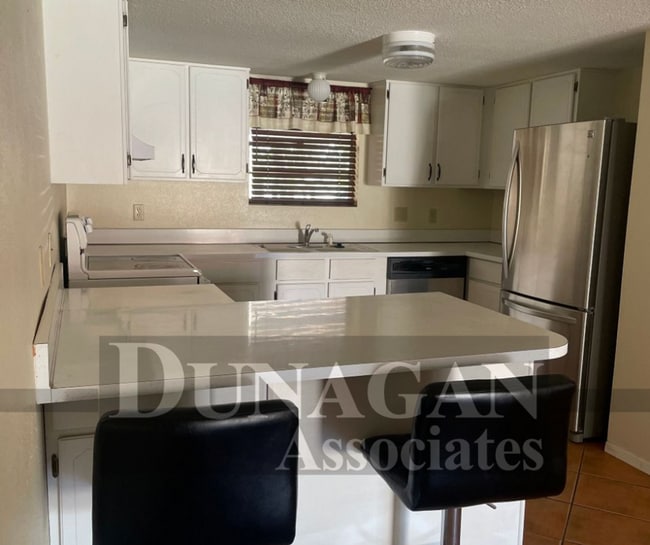 Primary Photo - COMING SOON 2 Bedroom - 2 Bath Condo