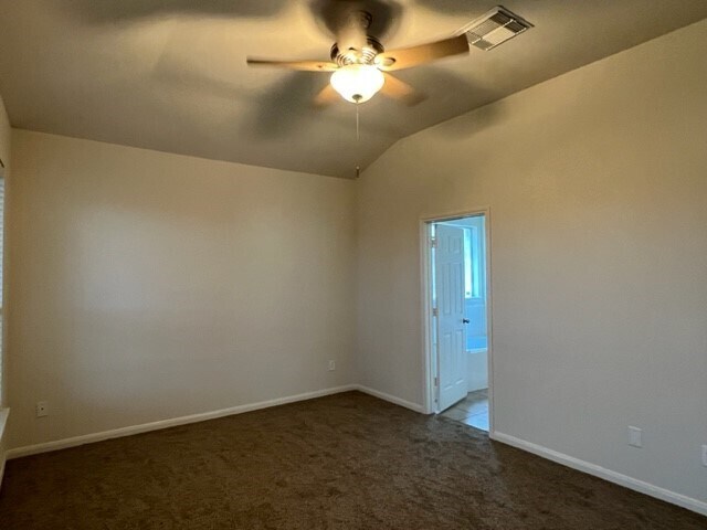 Building Photo - 2134 Thorn Berry Creek Ln