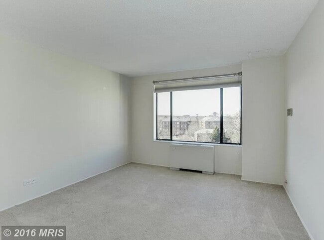 Building Photo - 4501 Arlington Blvd