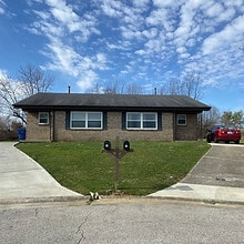 Building Photo - 18 White Cir