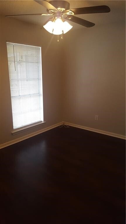 Building Photo - 11202 Selma Dr