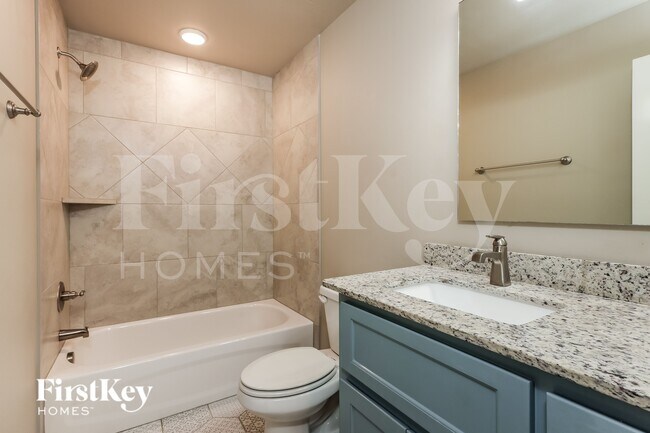 Building Photo - 2809 Cypress Springs Blvd