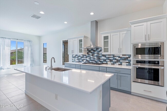 Building Photo - 30660 S Osprey Dr