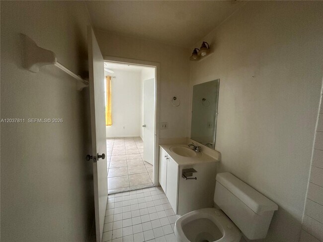 Building Photo - 7420 W 20th Ave