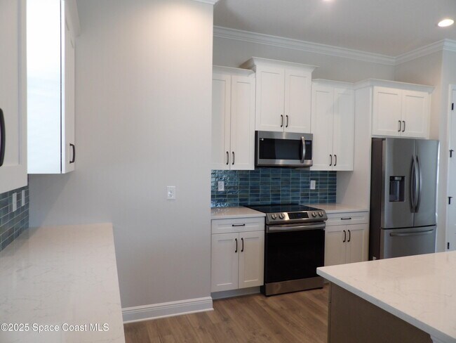 Building Photo - 4258 Trovita Cir