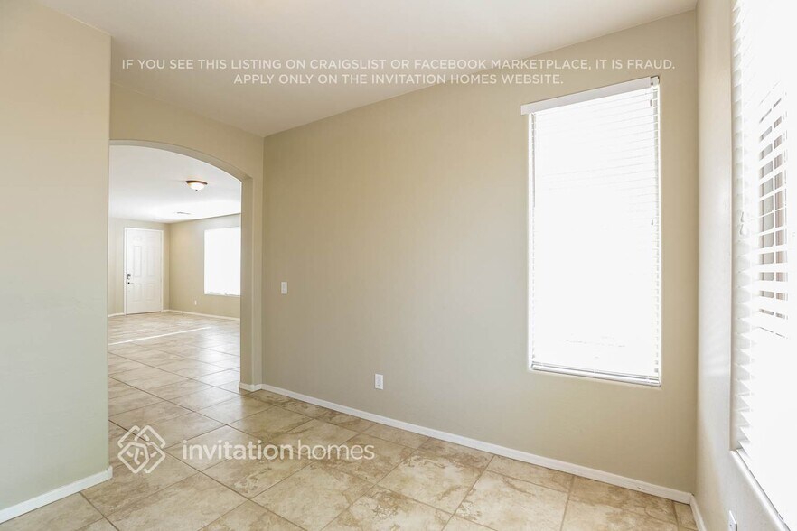 Building Photo - 10205 W Cordes Rd