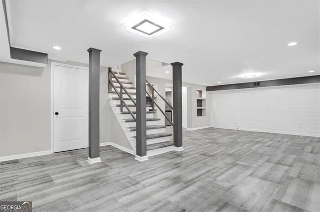 Building Photo - 2248 Farley Ct