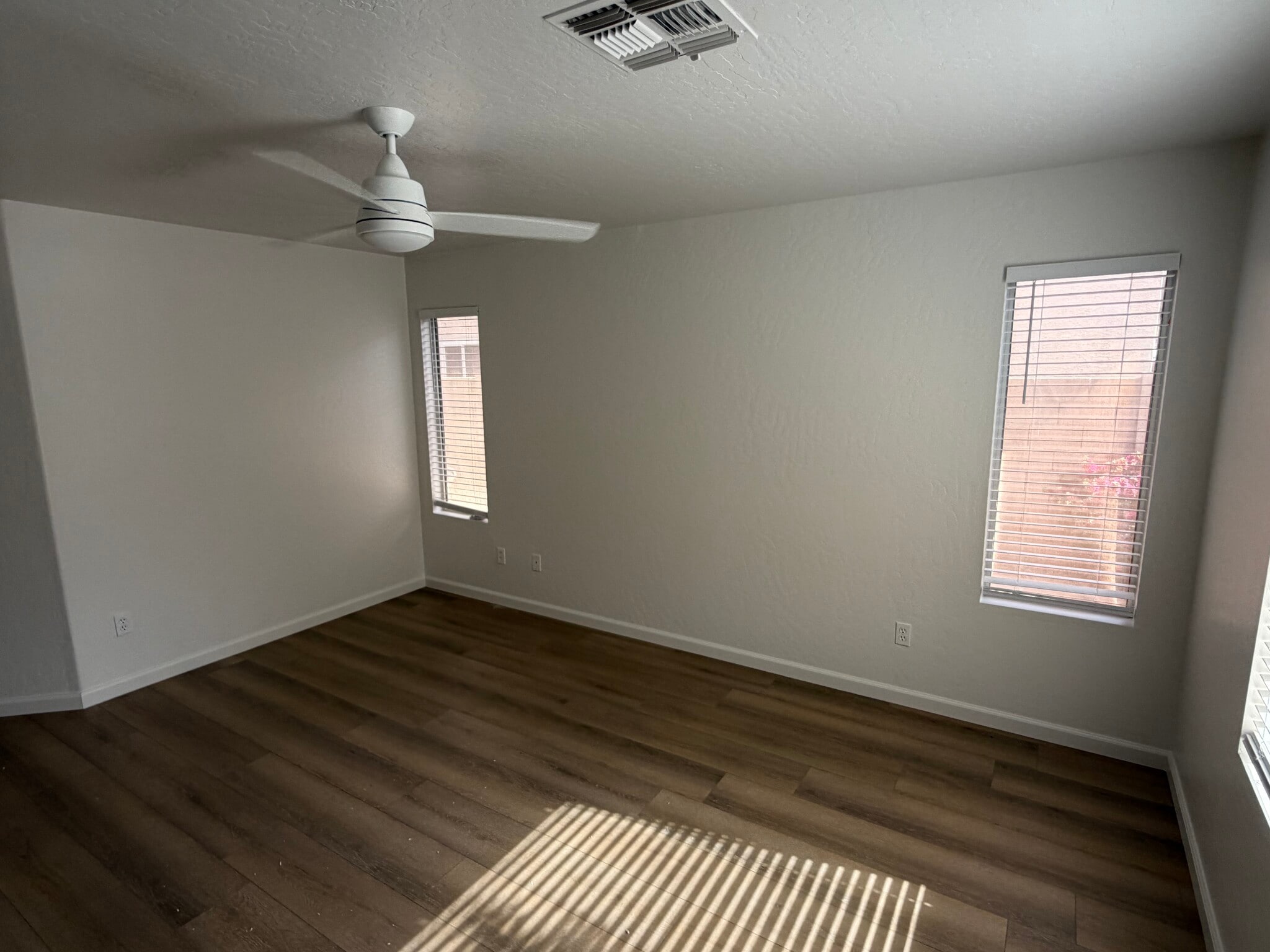 Building Photo - 2815 E Harwell Rd