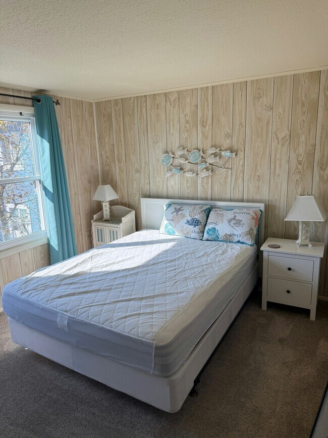 Building Photo - 9 46th St