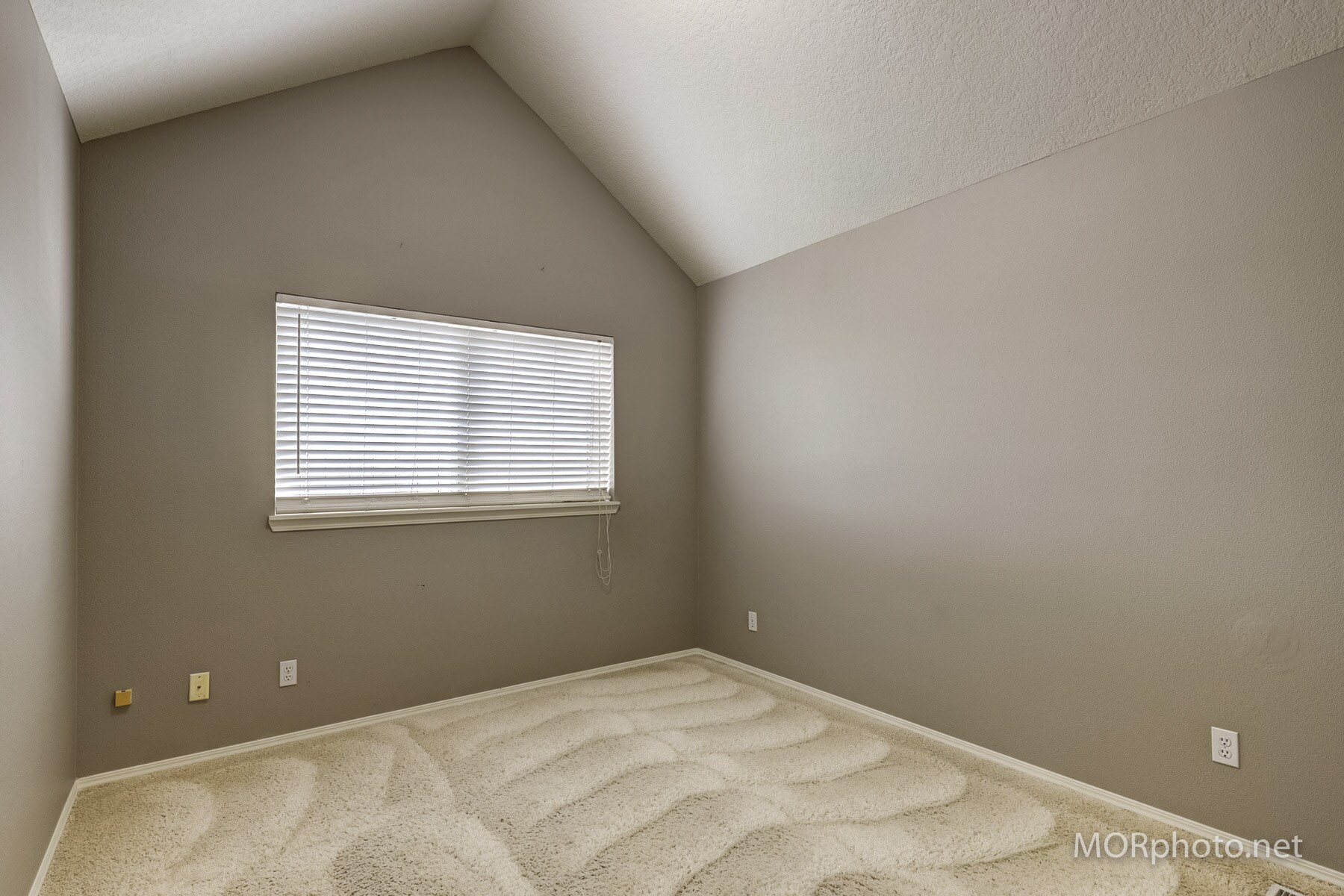 Building Photo - 12840 SW Harlequin Dr