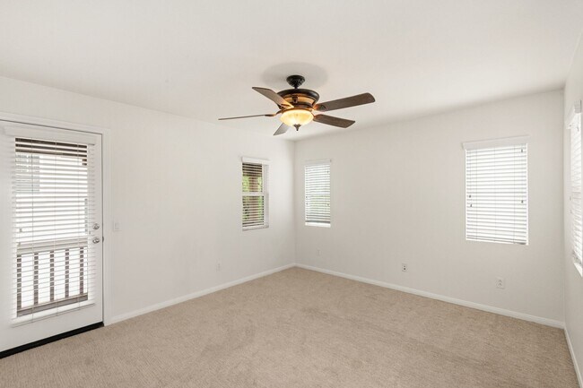 Building Photo - Four Bedroom Home in Temecula