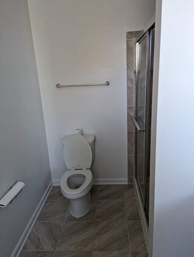 Building Photo - 4803 Forest Pines Dr