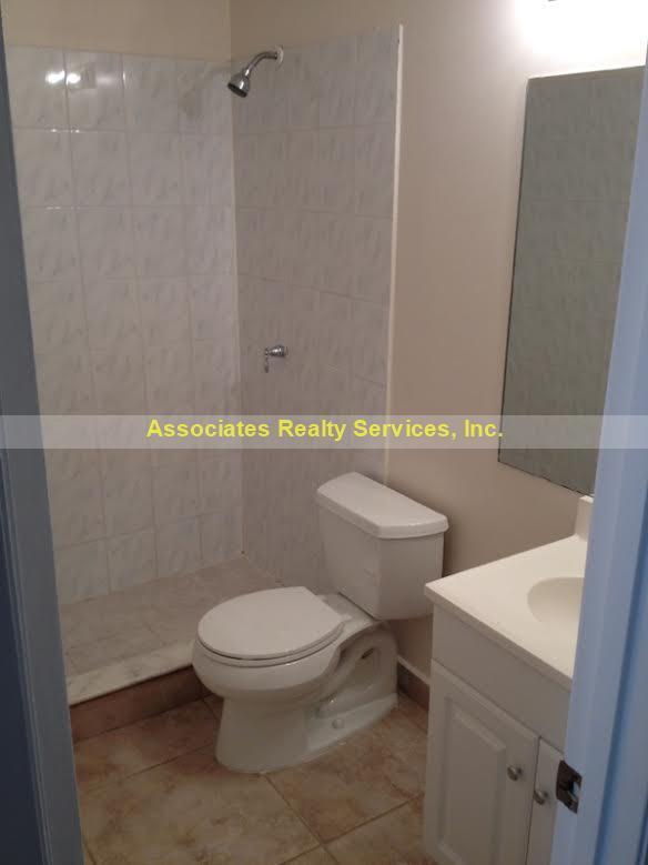 Building Photo - Marchwood 3/2