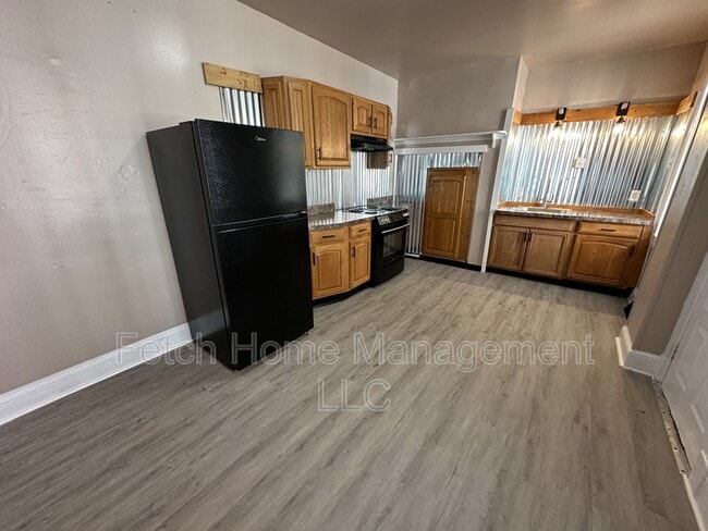 Building Photo - *356 Beaver Street