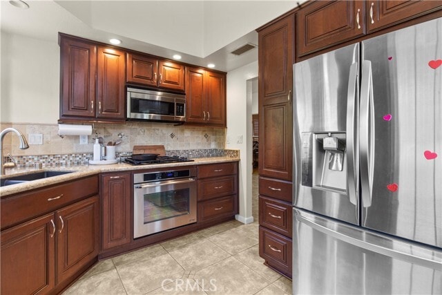 Building Photo - 6118 Garnet Cir