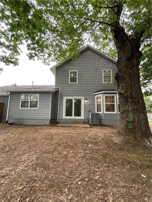 Building Photo - 5843 Summerglen Ln