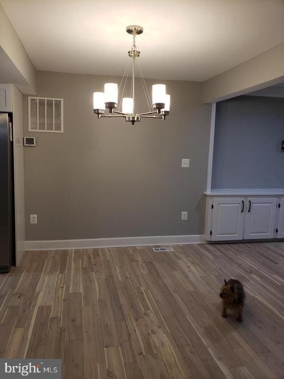 Building Photo - 2510 S Walter Reed Dr