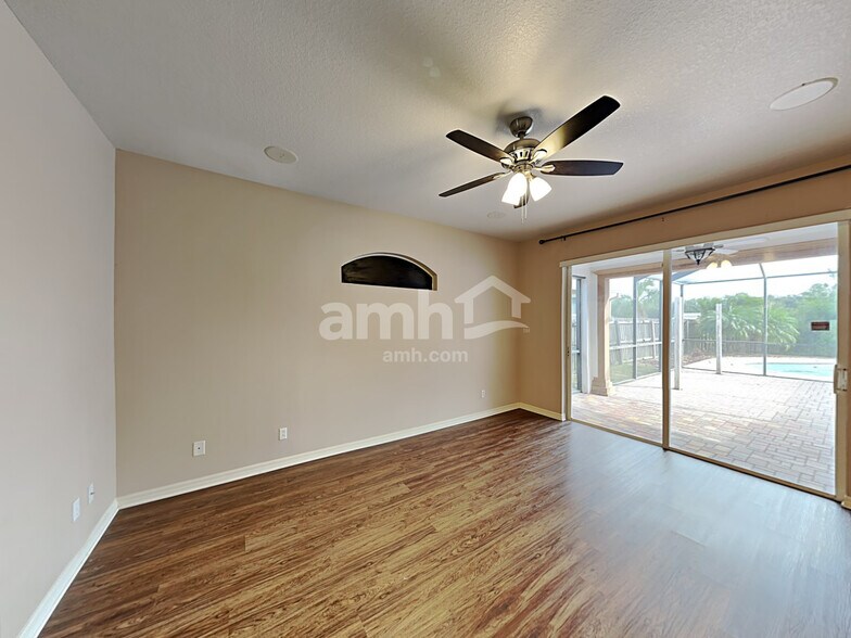 Building Photo - 6648 Thackston Dr