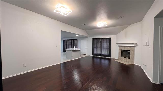 Building Photo - 1521 Brookleaf Dr