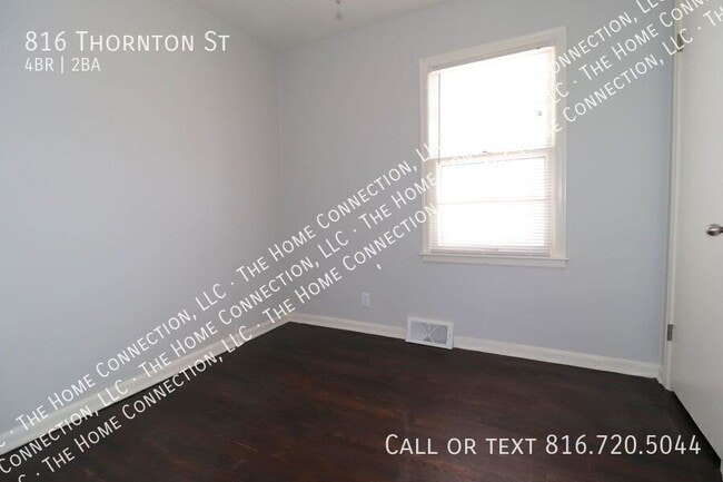 Building Photo - 816 Thornton St